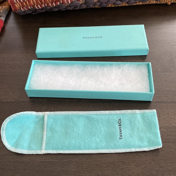 Tiffany & Co. Heart toggle necklace - Picture 3 of 5